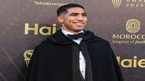 المغاربة يتربعون على عرش الكرة الافريقية وأشرف حكيمي يتوج بجائزة أفضل لاعب إفريقي لعام 2025 + الصور