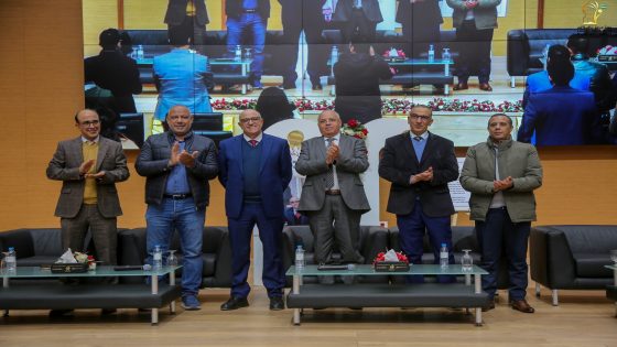 مجلس جهة درعة تافيلالت: تكريم المدير السابق لوكالة تنفيذ المشاريع